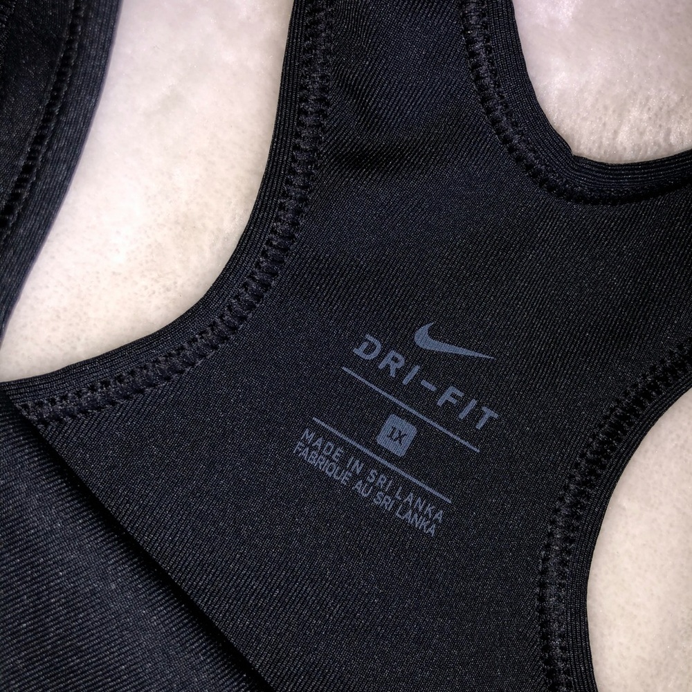SOLD - nike sports bra - Picture 4 of 4